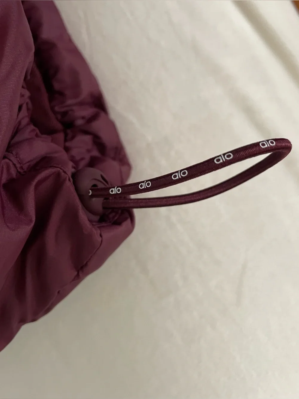 ALO Yoga NWT Gold Rush Puffer Jacket Burgundy with Zipper pockets Size S